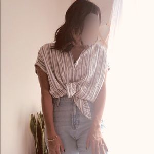 Cute Outerknown top!